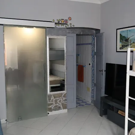 House Venus Le Grazie (Liguria)